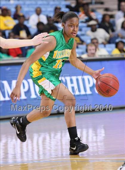 Thumbnail 1 in Bishop McGuinness vs. Williamston (NCHSAA Class 1A Final) photogallery.