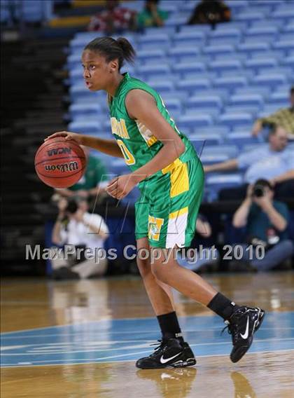Thumbnail 1 in Bishop McGuinness vs. Williamston (NCHSAA Class 1A Final) photogallery.