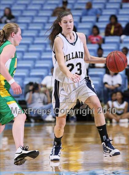 Thumbnail 1 in Bishop McGuinness vs. Williamston (NCHSAA Class 1A Final) photogallery.