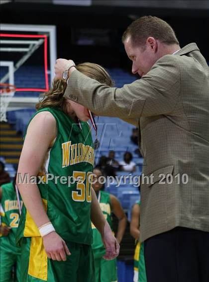 Thumbnail 3 in Bishop McGuinness vs. Williamston (NCHSAA Class 1A Final) photogallery.