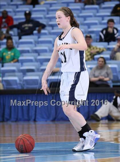 Thumbnail 3 in Bishop McGuinness vs. Williamston (NCHSAA Class 1A Final) photogallery.