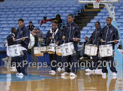 Thumbnail 3 in Bishop McGuinness vs. Williamston (NCHSAA Class 1A Final) photogallery.