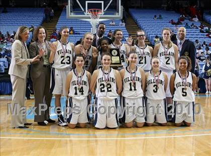 Thumbnail 2 in Bishop McGuinness vs. Williamston (NCHSAA Class 1A Final) photogallery.