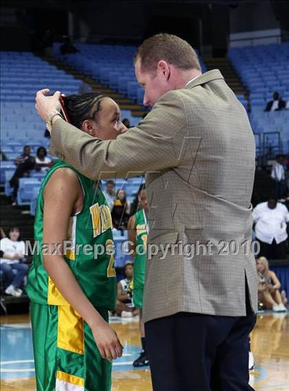 Thumbnail 3 in Bishop McGuinness vs. Williamston (NCHSAA Class 1A Final) photogallery.