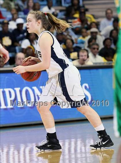 Thumbnail 1 in Bishop McGuinness vs. Williamston (NCHSAA Class 1A Final) photogallery.