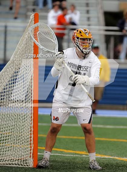 Thumbnail 1 in Manhasset vs. Garden City (NYSPHSAA Section 8 Class B Final) photogallery.