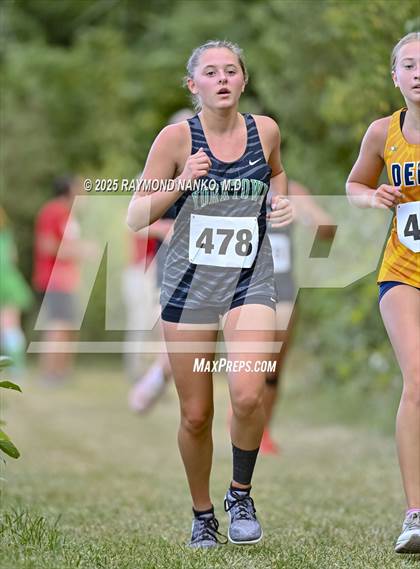 Thumbnail 2 in Delaware County Meet photogallery.
