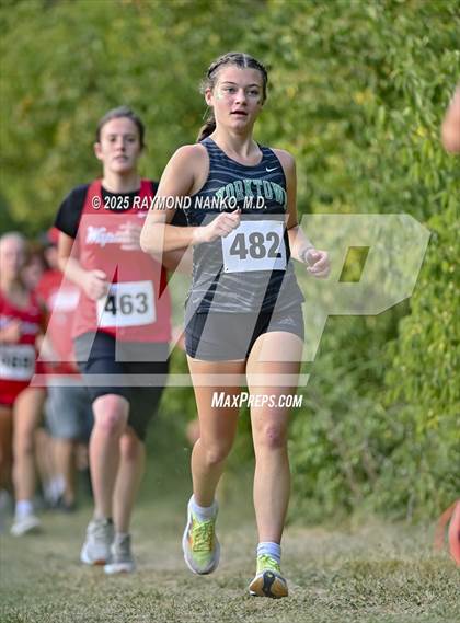 Thumbnail 1 in Delaware County Meet photogallery.