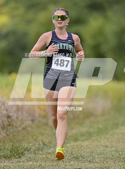 Thumbnail 2 in Delaware County Meet photogallery.