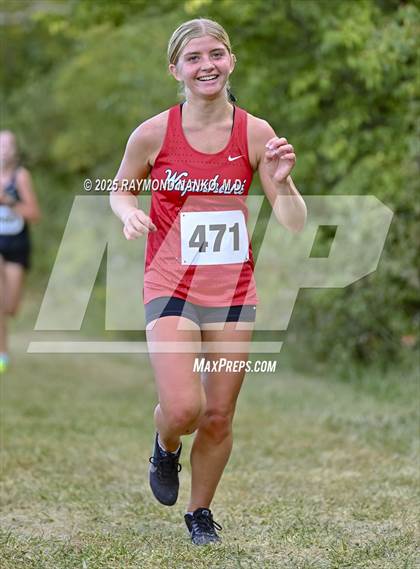 Thumbnail 1 in Delaware County Meet photogallery.