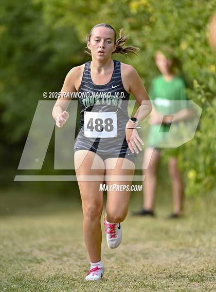 Thumbnail 2 in Delaware County Meet photogallery.