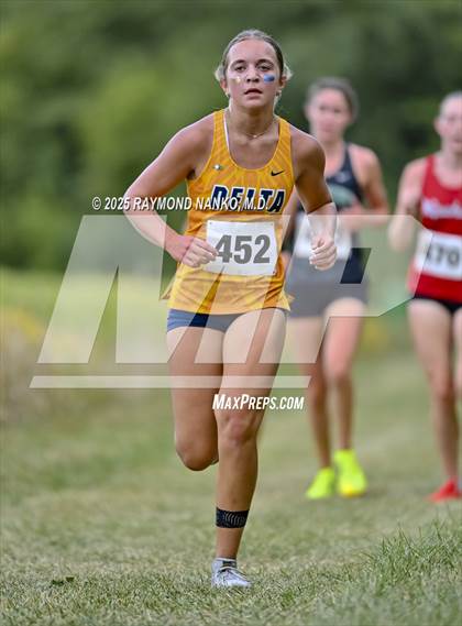 Thumbnail 2 in Delaware County Meet photogallery.