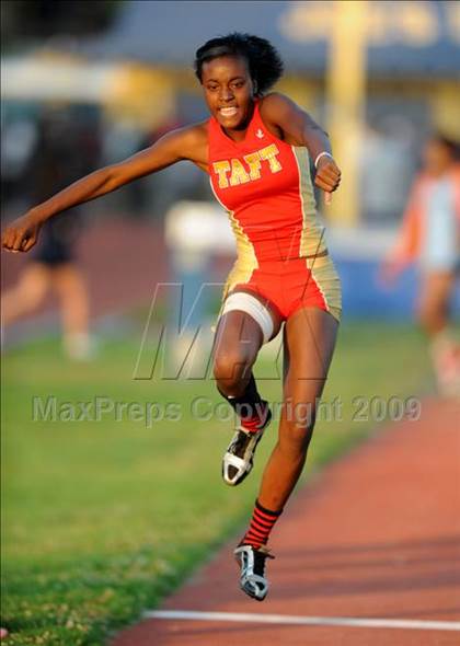 Thumbnail 2 in CIF LA City Section Masters Championships photogallery.