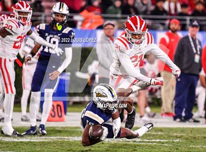Thumbnail 2 in St. John Bosco vs. Mater Dei (CIF SS DIV 1 Championship Final) photogallery.
