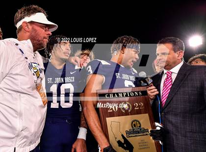 Thumbnail 3 in St. John Bosco vs. Mater Dei (CIF SS DIV 1 Championship Final) photogallery.