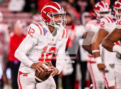 Thumbnail 3 in St. John Bosco vs. Mater Dei (CIF SS DIV 1 Championship Final) photogallery.