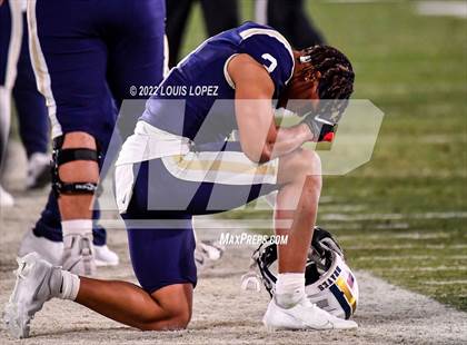 Thumbnail 3 in St. John Bosco vs. Mater Dei (CIF SS DIV 1 Championship Final) photogallery.