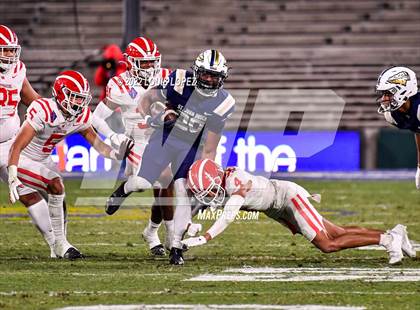 Thumbnail 1 in St. John Bosco vs. Mater Dei (CIF SS DIV 1 Championship Final) photogallery.