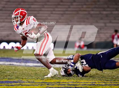 Thumbnail 3 in St. John Bosco vs. Mater Dei (CIF SS DIV 1 Championship Final) photogallery.