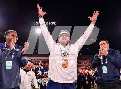 Thumbnail 3 in St. John Bosco vs. Mater Dei (CIF SS DIV 1 Championship Final) photogallery.