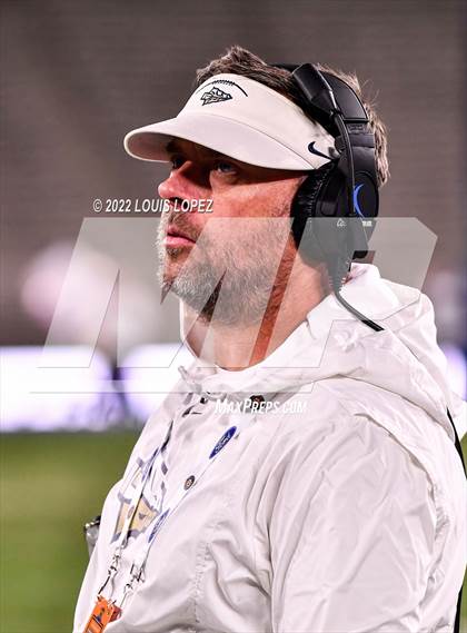Thumbnail 2 in St. John Bosco vs. Mater Dei (CIF SS DIV 1 Championship Final) photogallery.