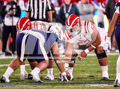 Thumbnail 2 in St. John Bosco vs. Mater Dei (CIF SS DIV 1 Championship Final) photogallery.