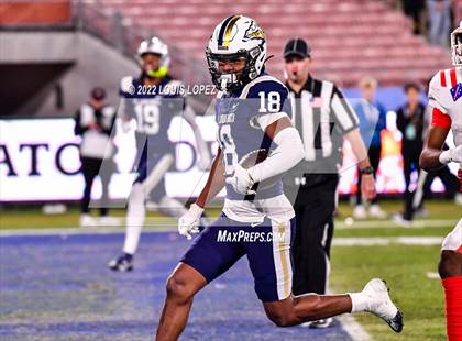 Thumbnail 3 in St. John Bosco vs. Mater Dei (CIF SS DIV 1 Championship Final) photogallery.