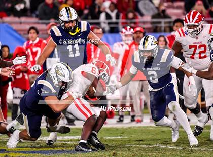Thumbnail 3 in St. John Bosco vs. Mater Dei (CIF SS DIV 1 Championship Final) photogallery.