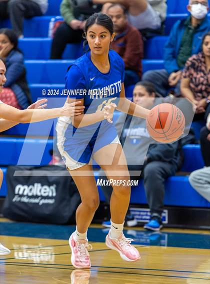 Thumbnail 1 in Irvington vs. Lynbrook photogallery.