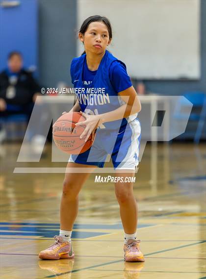 Thumbnail 2 in Irvington vs. Lynbrook photogallery.