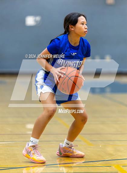 Thumbnail 3 in Irvington vs. Lynbrook photogallery.