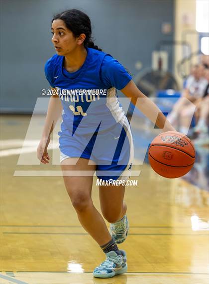 Thumbnail 3 in Irvington vs. Lynbrook photogallery.