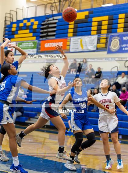 Thumbnail 3 in Irvington vs. Lynbrook photogallery.
