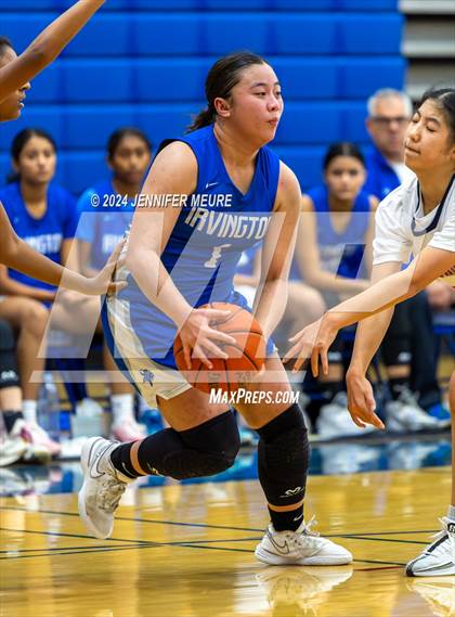 Thumbnail 2 in Irvington vs. Lynbrook photogallery.
