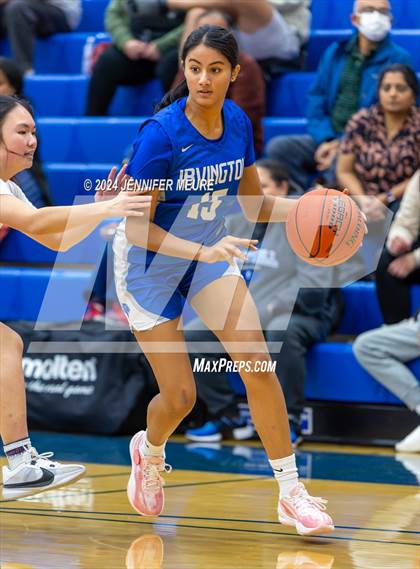 Thumbnail 2 in Irvington vs. Lynbrook photogallery.