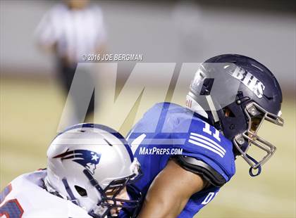 Thumbnail 3 in Bakersfield vs. Liberty (CIF Central Section Semifinal Playoff) photogallery.
