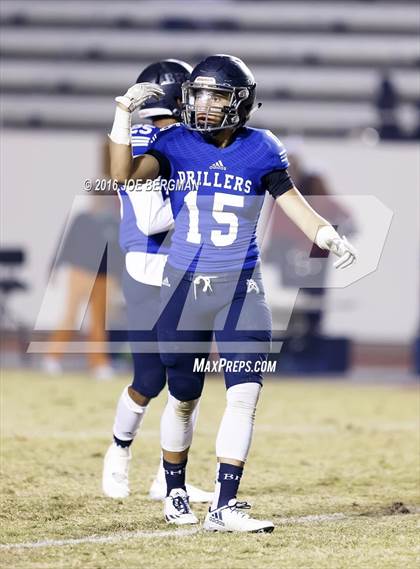 Thumbnail 2 in Bakersfield vs. Liberty (CIF Central Section Semifinal Playoff) photogallery.