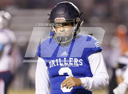 Thumbnail 2 in Bakersfield vs. Liberty (CIF Central Section Semifinal Playoff) photogallery.