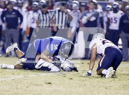 Thumbnail 3 in Bakersfield vs. Liberty (CIF Central Section Semifinal Playoff) photogallery.