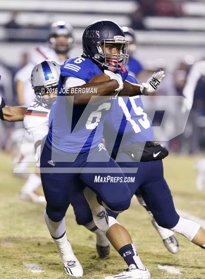 Thumbnail 1 in Bakersfield vs. Liberty (CIF Central Section Semifinal Playoff) photogallery.