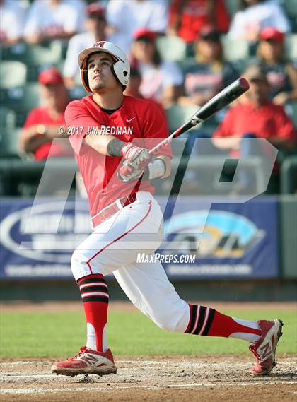 Thumbnail 2 in Big Sandy vs. Muenster (UIL 2A Final) photogallery.