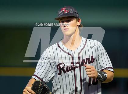 Thumbnail 3 in Grapevine vs. Rouse (UIL 5A Baseball Semifinal) photogallery.