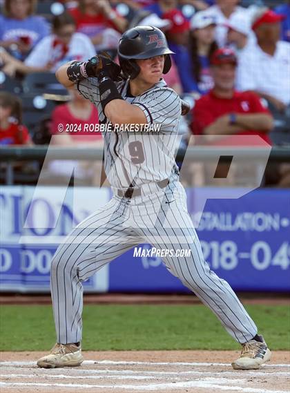 Thumbnail 3 in Grapevine vs. Rouse (UIL 5A Baseball Semifinal) photogallery.
