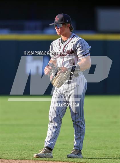 Thumbnail 3 in Grapevine vs. Rouse (UIL 5A Baseball Semifinal) photogallery.
