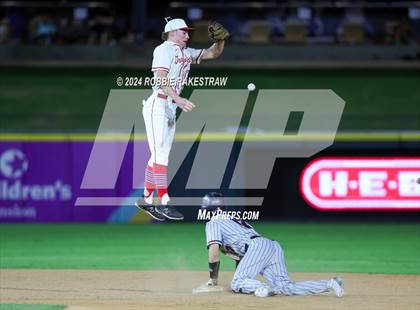 Thumbnail 2 in Grapevine vs. Rouse (UIL 5A Baseball Semifinal) photogallery.