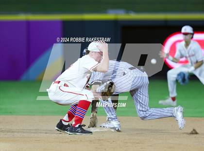 Thumbnail 1 in Grapevine vs. Rouse (UIL 5A Baseball Semifinal) photogallery.