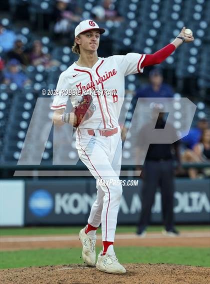 Thumbnail 3 in Grapevine vs. Rouse (UIL 5A Baseball Semifinal) photogallery.