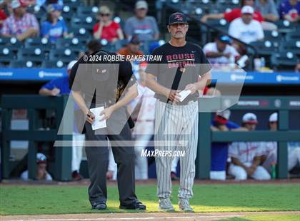Thumbnail 1 in Grapevine vs. Rouse (UIL 5A Baseball Semifinal) photogallery.