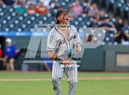 Thumbnail 2 in Grapevine vs. Rouse (UIL 5A Baseball Semifinal) photogallery.