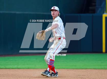 Thumbnail 2 in Grapevine vs. Rouse (UIL 5A Baseball Semifinal) photogallery.